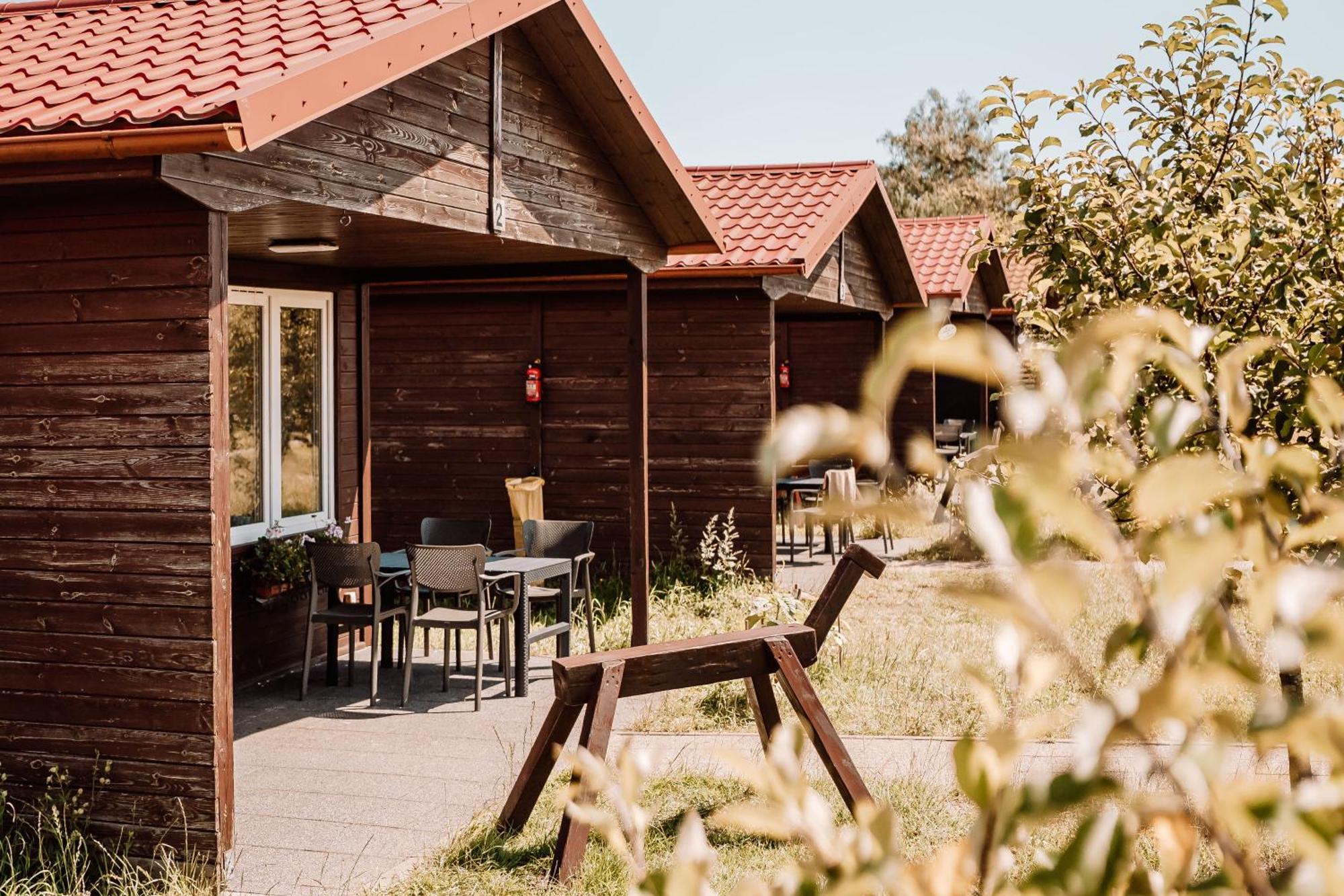 Palac Pod Bocianim Gniazdem Runowo  Exterior photo