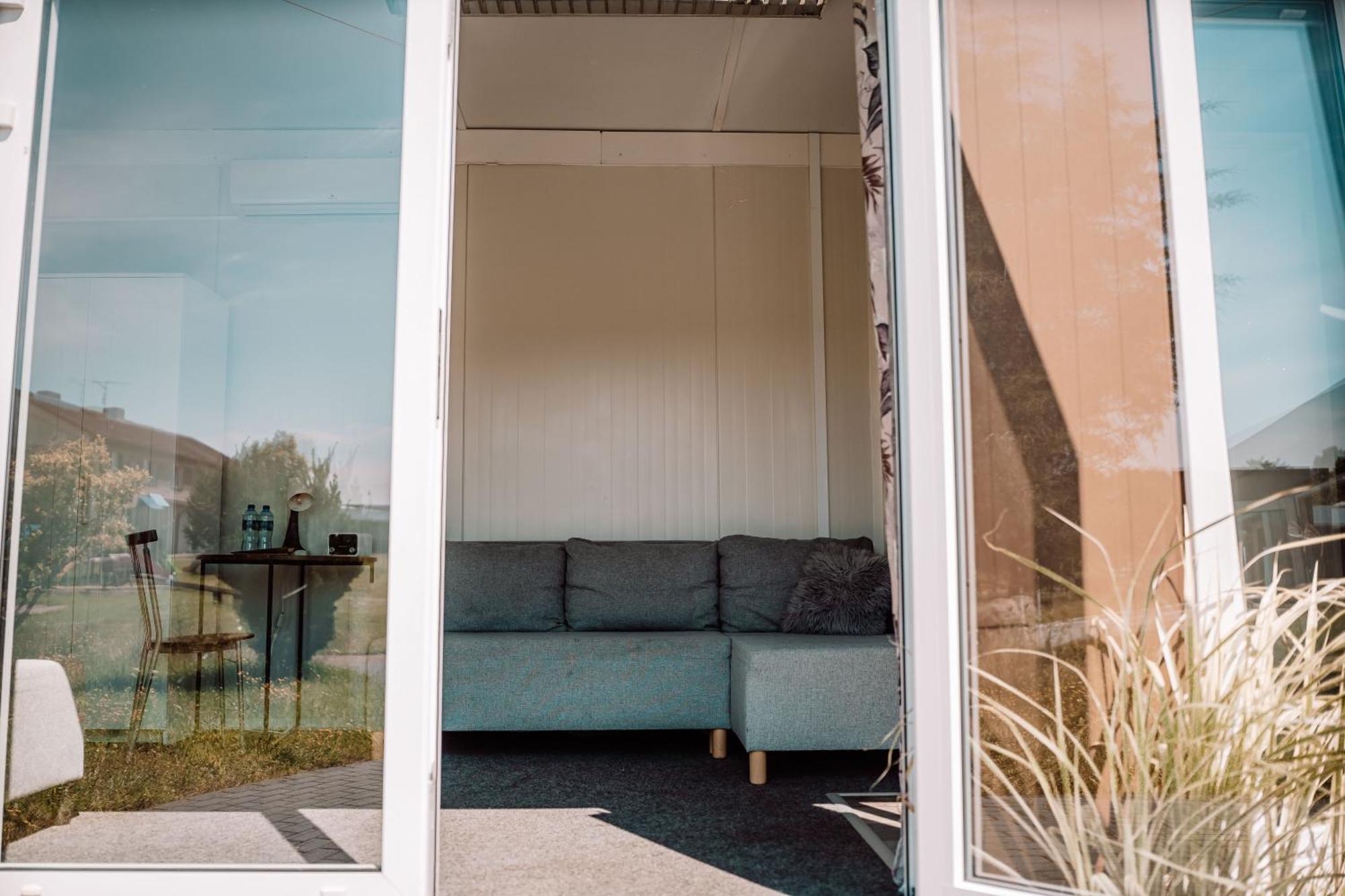 Palac Pod Bocianim Gniazdem Runowo  Exterior photo