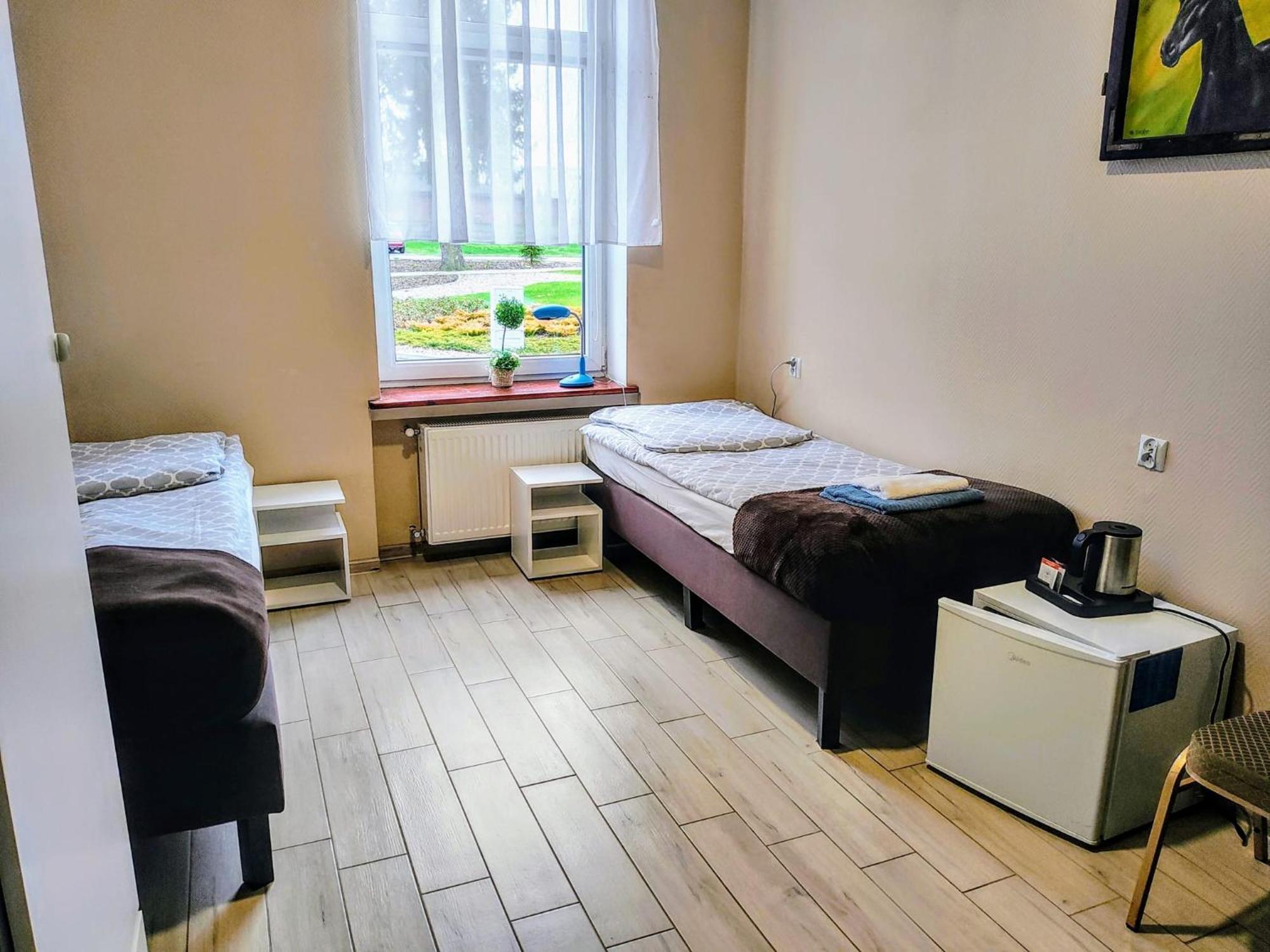 Palac Pod Bocianim Gniazdem Runowo  Exterior photo
